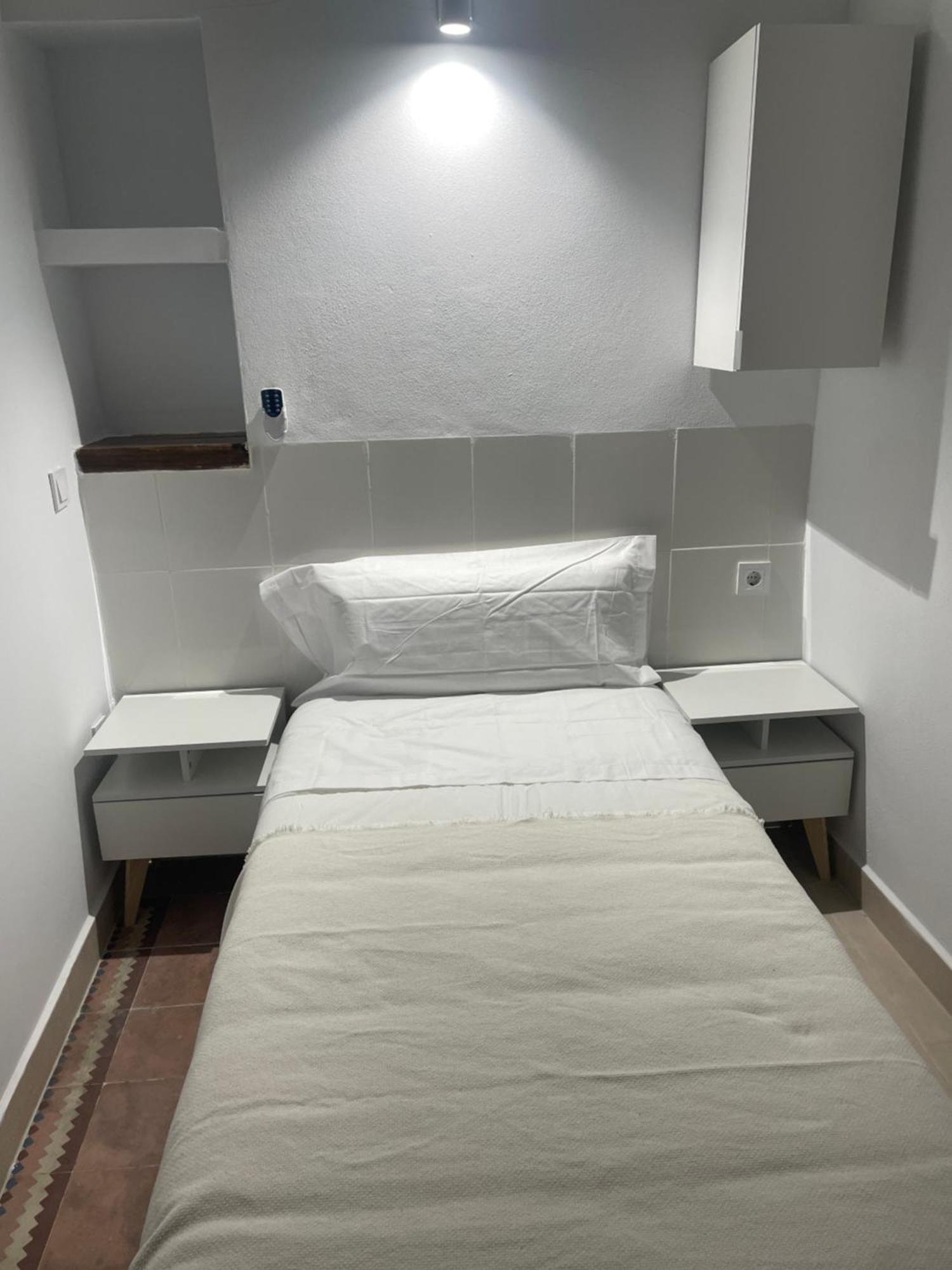 Apartament Alojamiento Ricar Walencja Zewnętrze zdjęcie